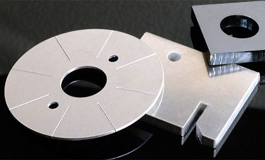 自由な形や穴あけなどオーダーメイド製品のご注文ページです